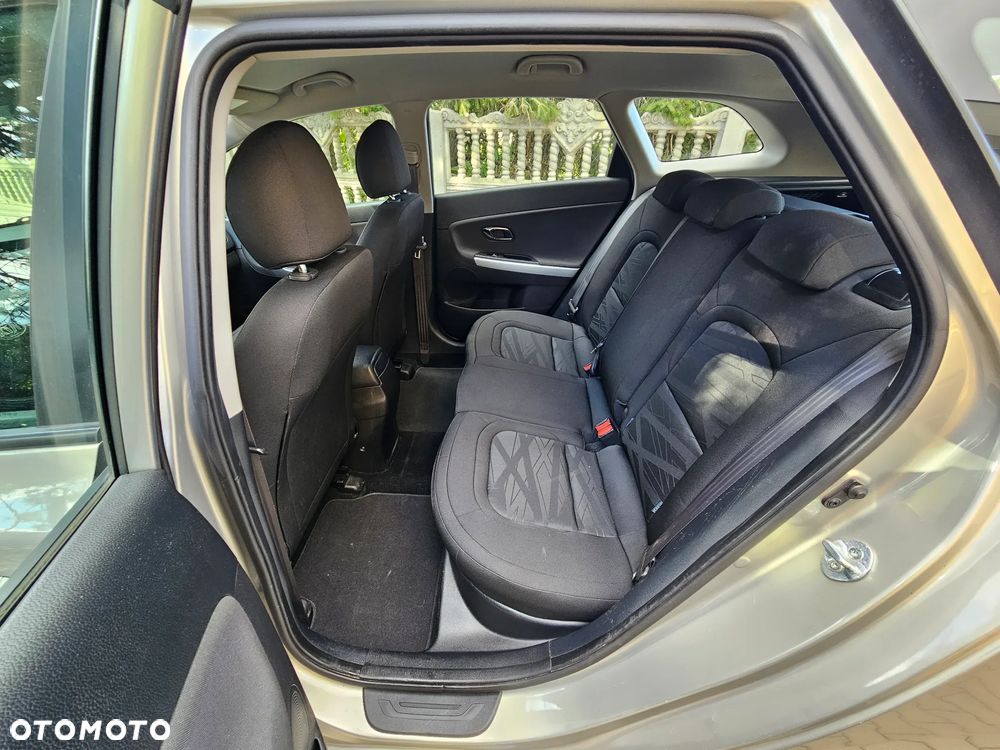 Kia Ceed 1.4 CVVT Attract - 9