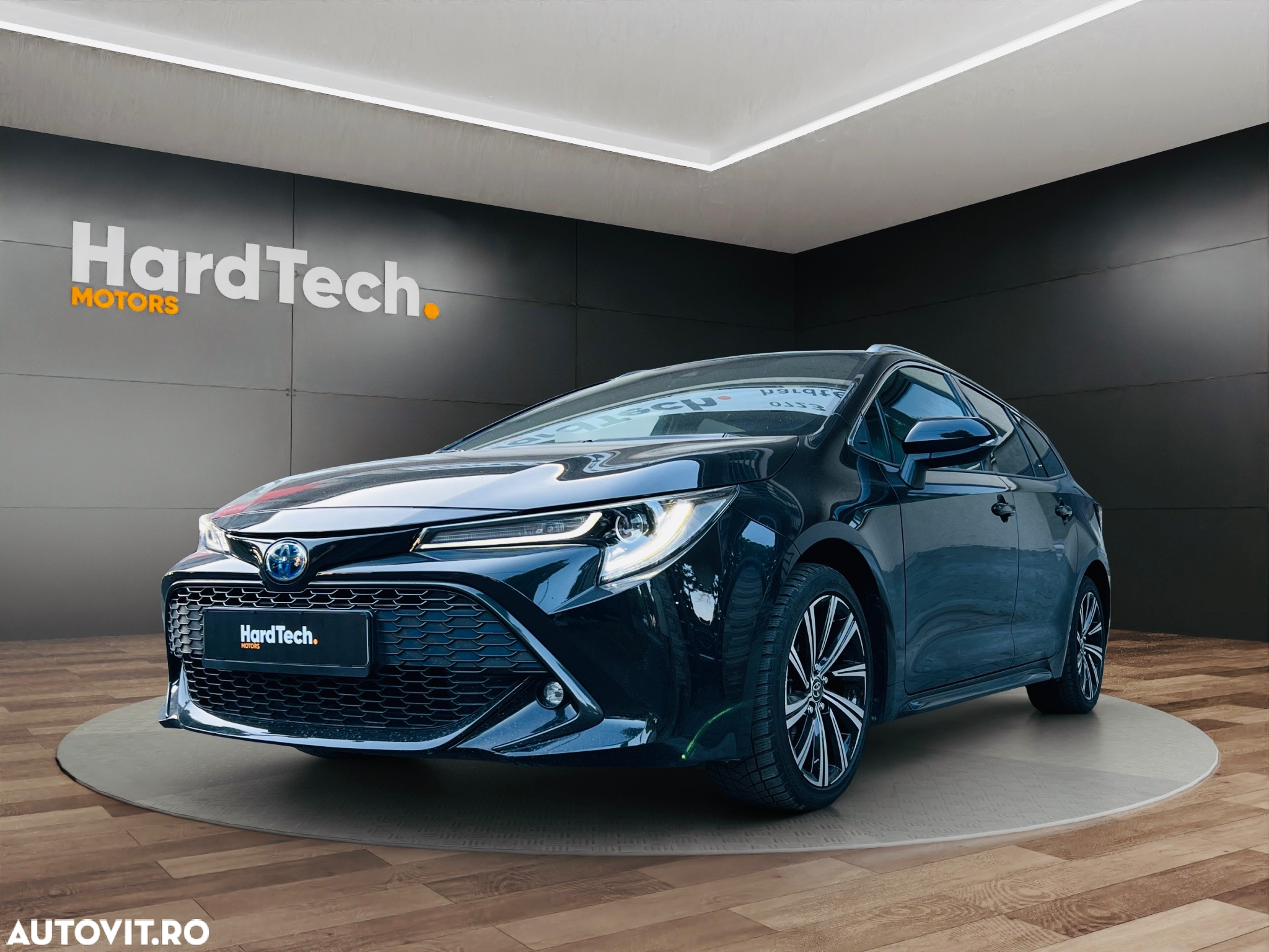 Toyota Corolla 1.8 HSD Active - 3