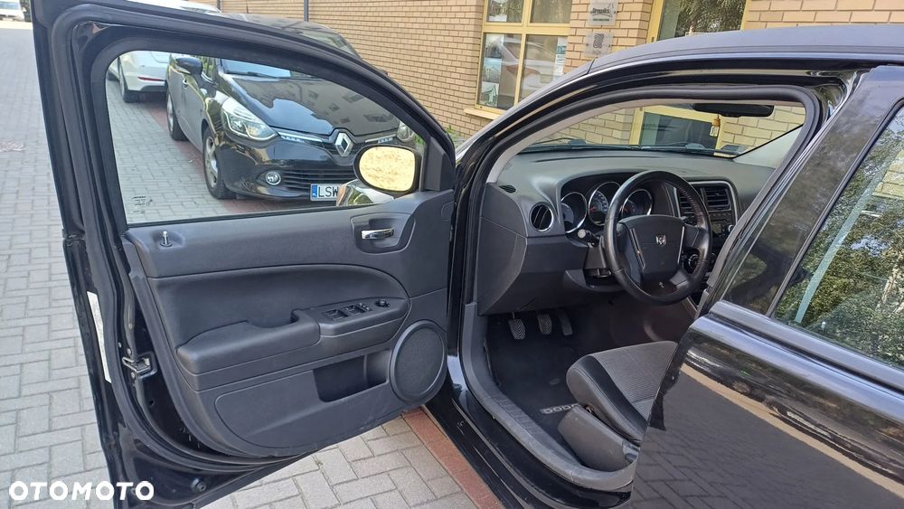 Dodge Caliber 2.0 SXT - 16