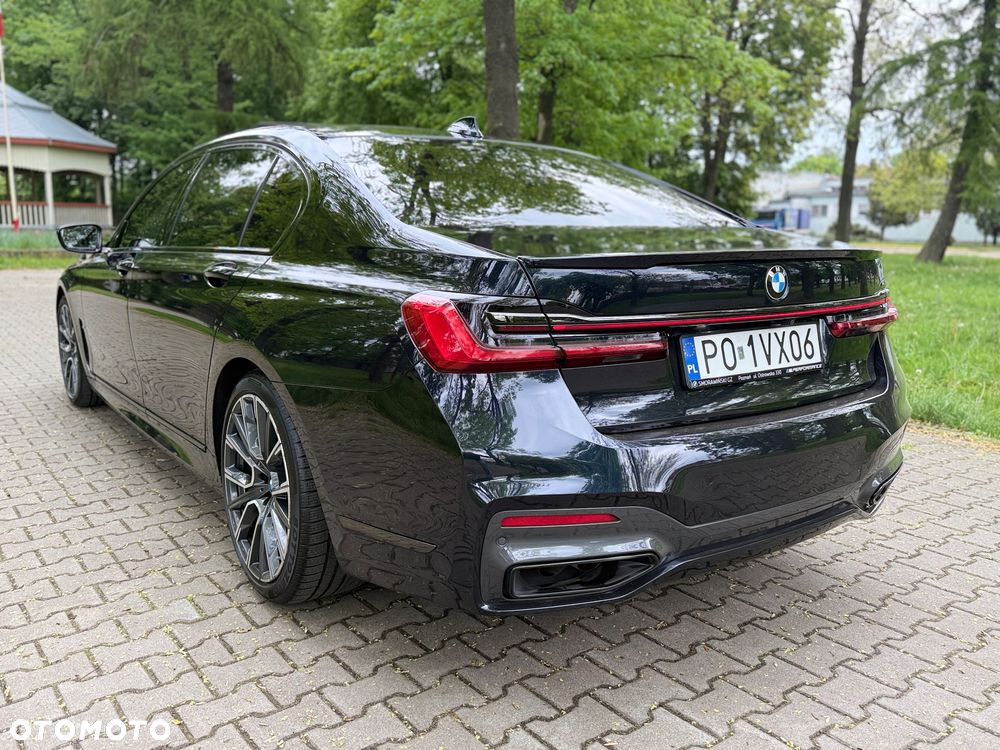 BMW Seria 7 750Li xDrive sport - 13