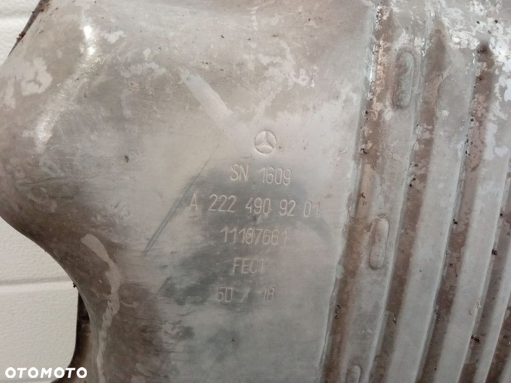 MERCEDES S KLASA W222 3.0 CDI WYDECH KOŃCOWY ŚRODKOWY 2224909201 - 4