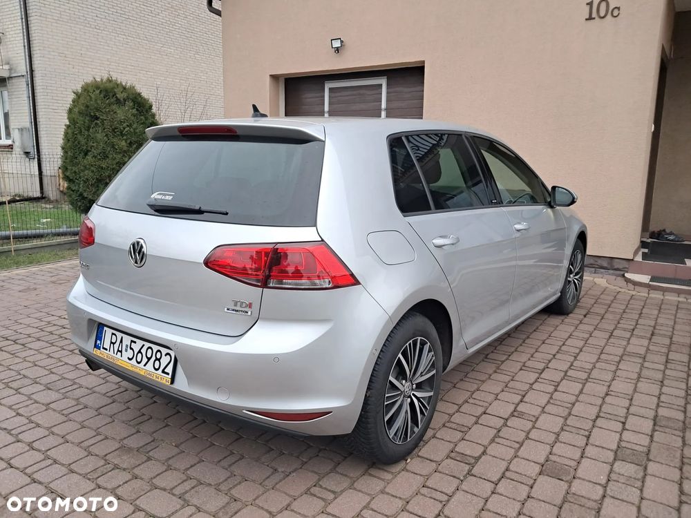 Volkswagen Golf 1.6 TDI BlueMotion Technology Allstar - 2