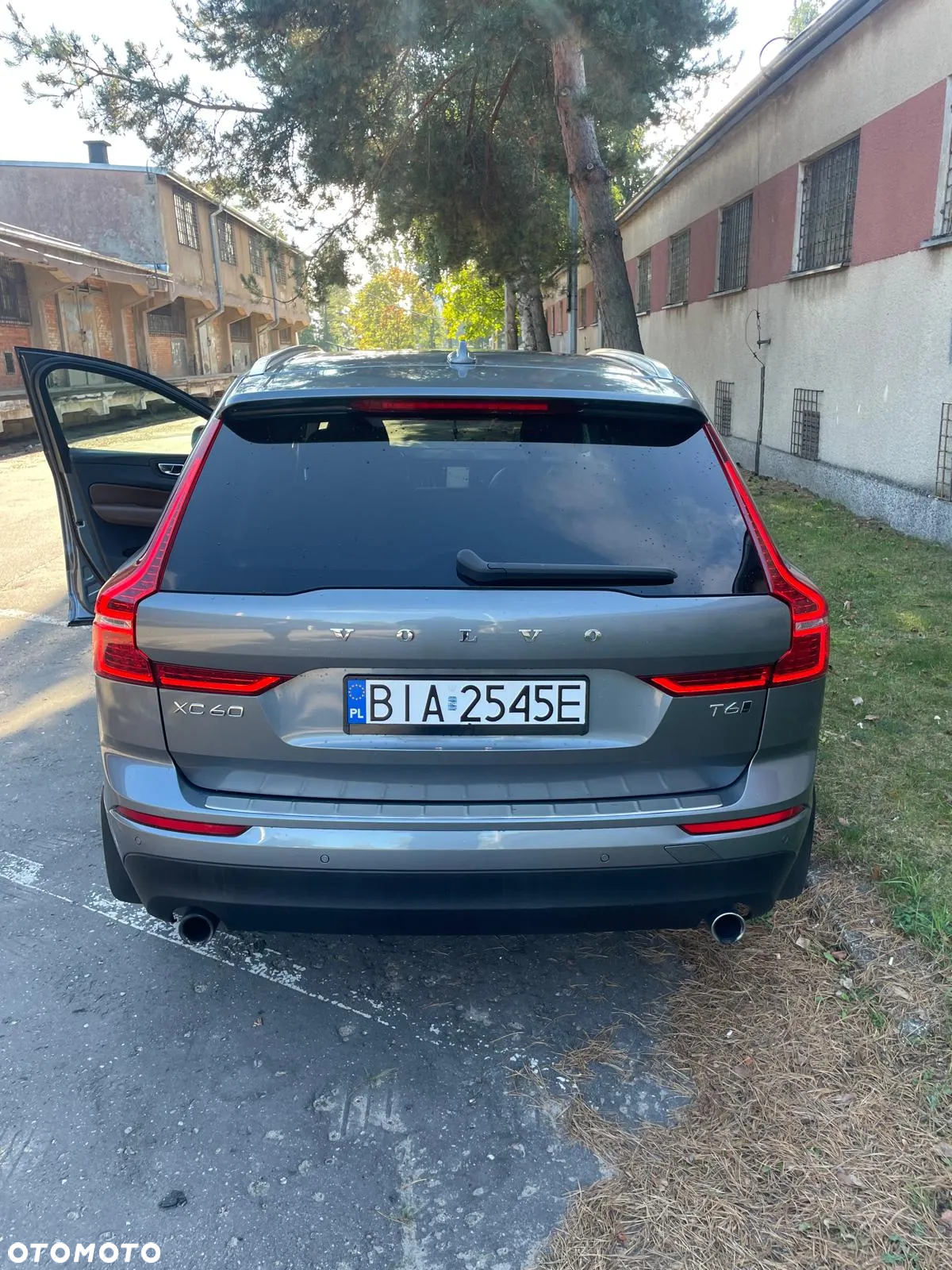 Volvo XC 60 T6 AWD Momentum - 15
