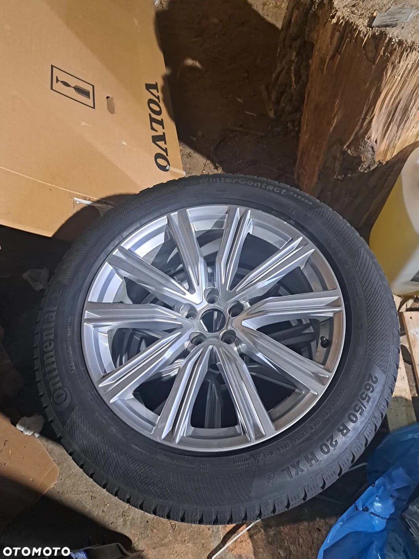 Koła zimowe Felgi Aluminiowe Audi Q8 20 Cali 265/50R20 111H XL 4M8601025T E-8.5Jx20H2 ET 20 DOT 1720 2020 Rok Continental WinterContact TS 850P 265/50R20 H XL 111H - 17