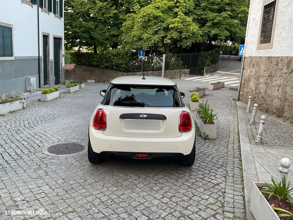 MINI 3 Portas One - 4
