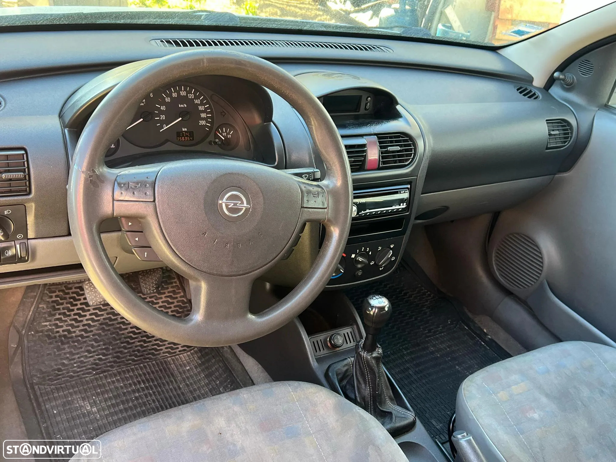 Opel Corsa 1.7 DTi 16V - 4