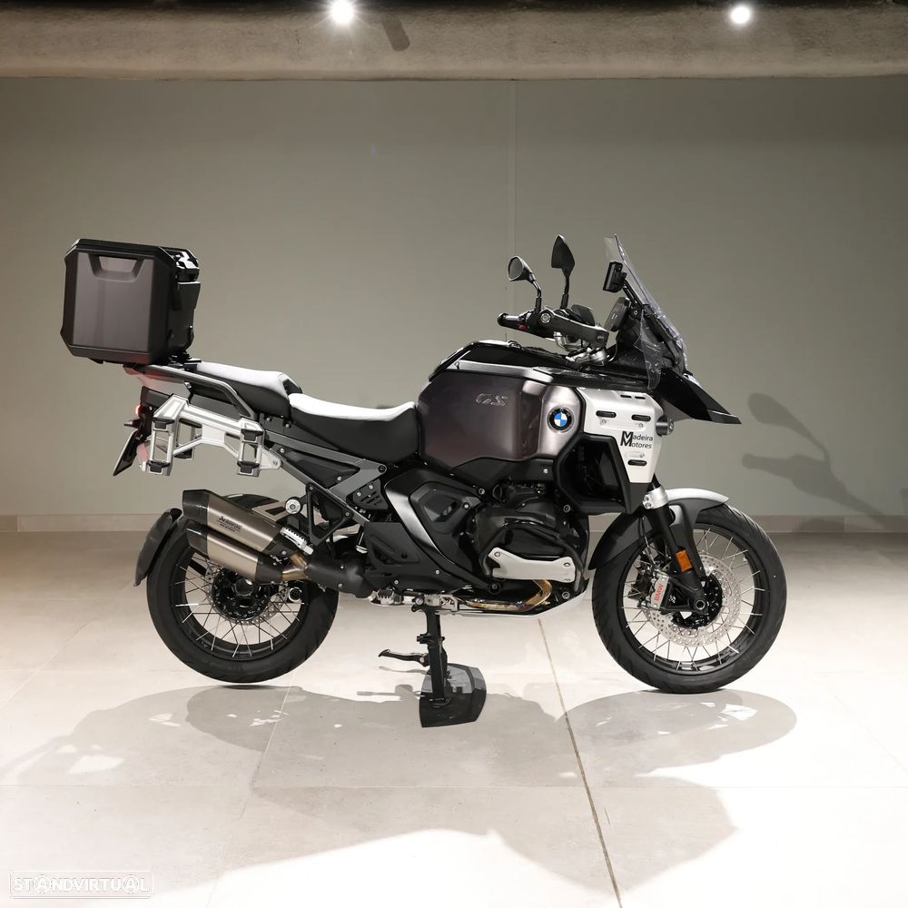 BMW R 1300 GS Adventure - 1