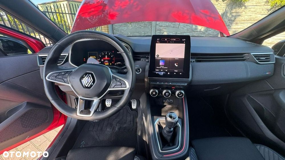 Renault Clio - 26