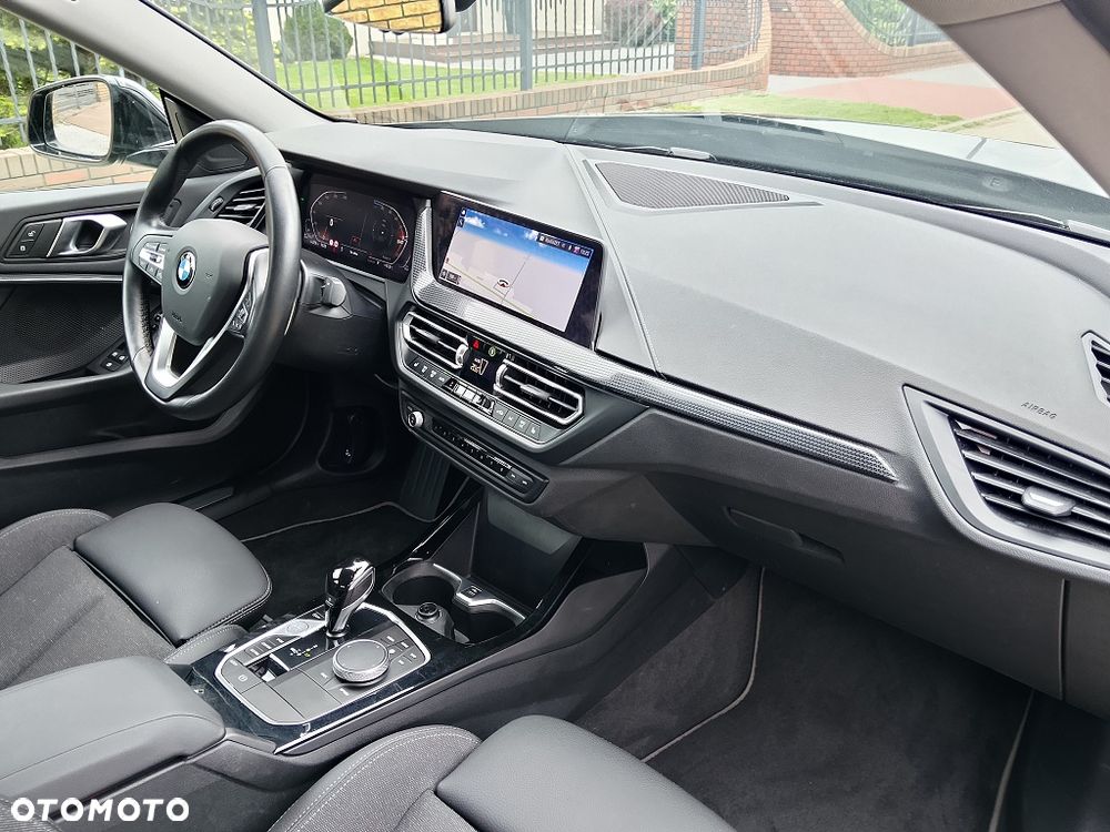 BMW Seria 2 220d Sport-Aut Luxury Line - 12