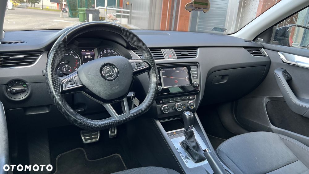 Skoda Octavia 1.8 TSI Elegance DSG - 7