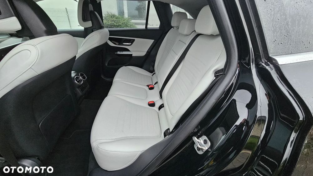 Mercedes-Benz GLC 200 mHEV 4-Matic AMG Line - 15