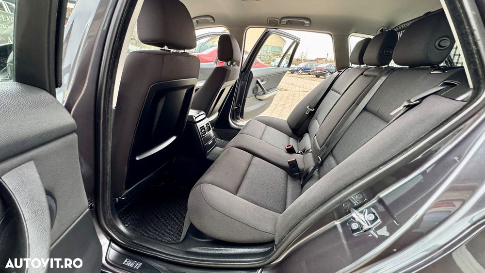 BMW Seria 3 320d - 7