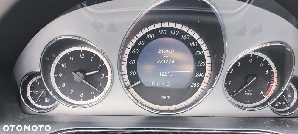 Mercedes-Benz Klasa E - 10