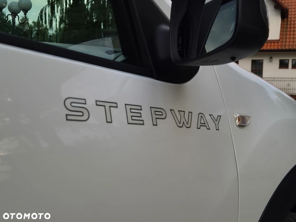 Dacia Sandero Stepway TCe 90 (S&S) Celebration - 40