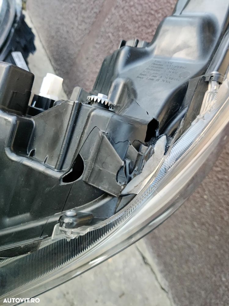 Far dreapta LED Toyota Yaris 2019-2024 cod K0-8EU D8 - 9