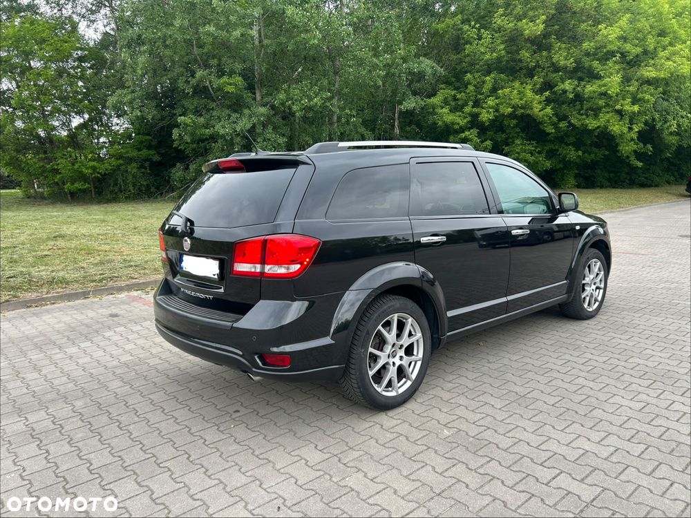 Fiat Freemont 2.0 Multijet 16V DPF Automatik Allrad Lounge - 6