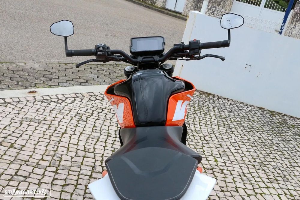 KTM Duke - 12