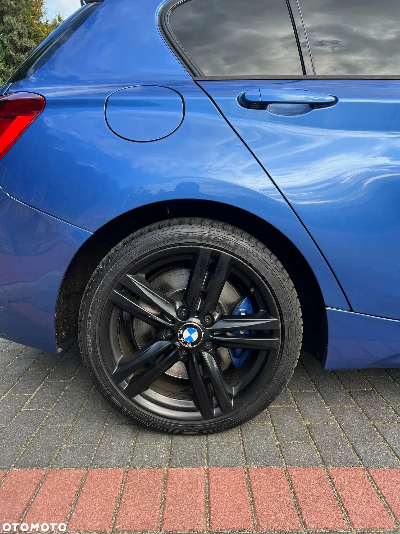 BMW Seria 1 120d xDrive - 14
