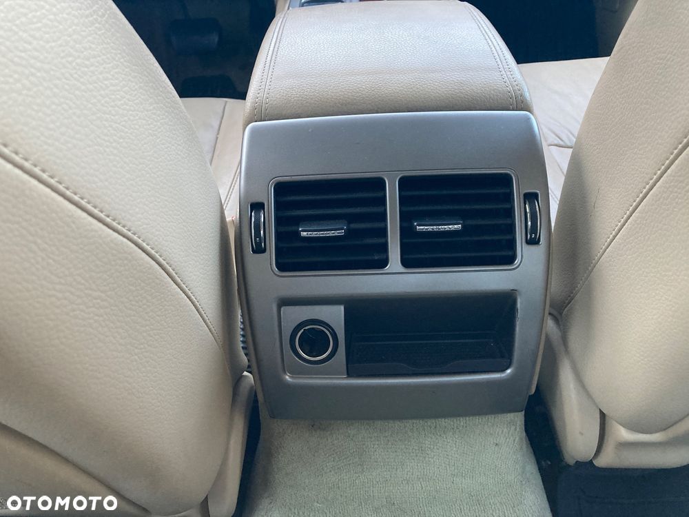 Jaguar XF 3.0 V6 D Luxury - 19