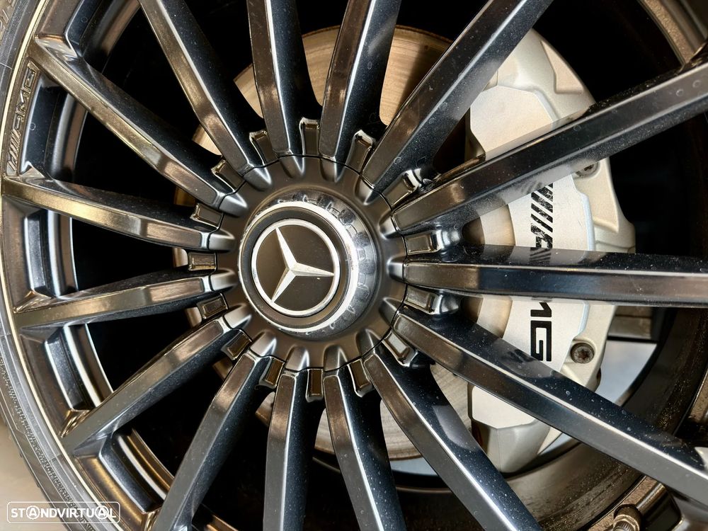 Mercedes-Benz GLB 35 AMG 4Matic - 20