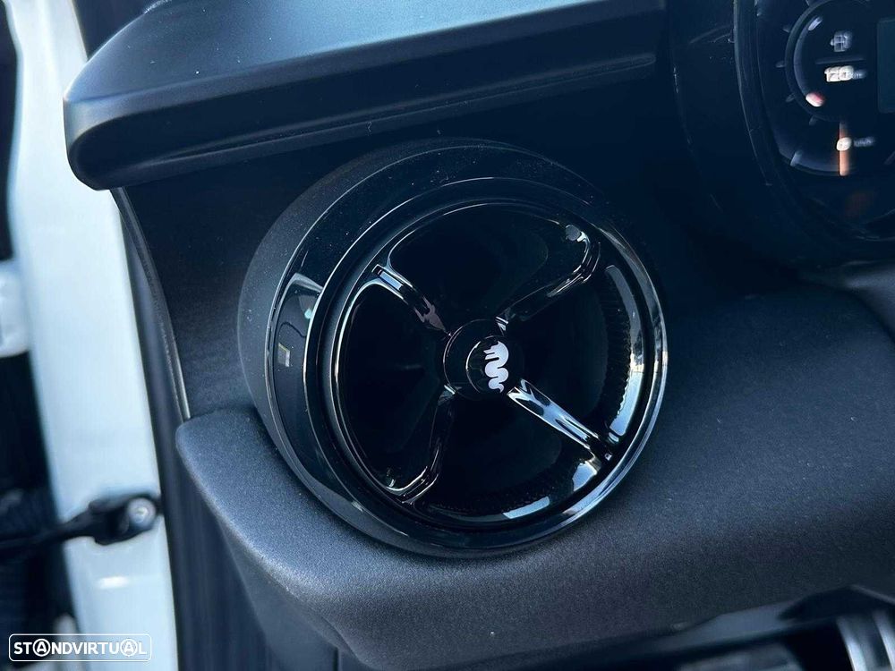 Alfa Romeo Junior 1.2 Speciale eDCT6 - 17