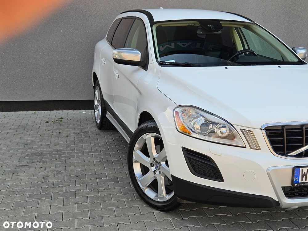 Volvo XC 60 D5 AWD Summum - 9