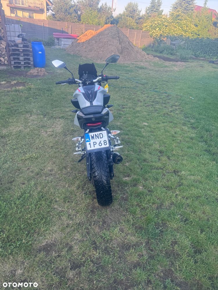 Yamaha MT - 4