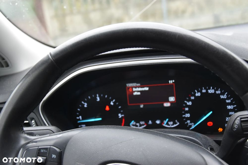 Ford Focus 1.5 EcoBlue Start-Stopp-System TITANIUM - 18