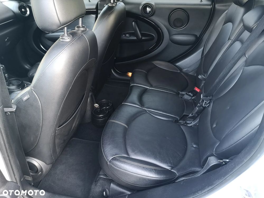 MINI Countryman - 25