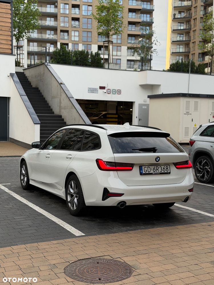 BMW Seria 3 318d Advantage - 3