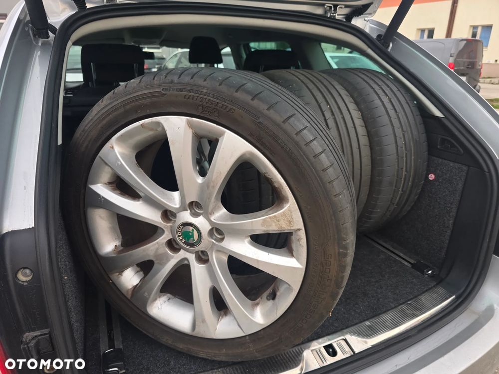 Skoda Superb - 22