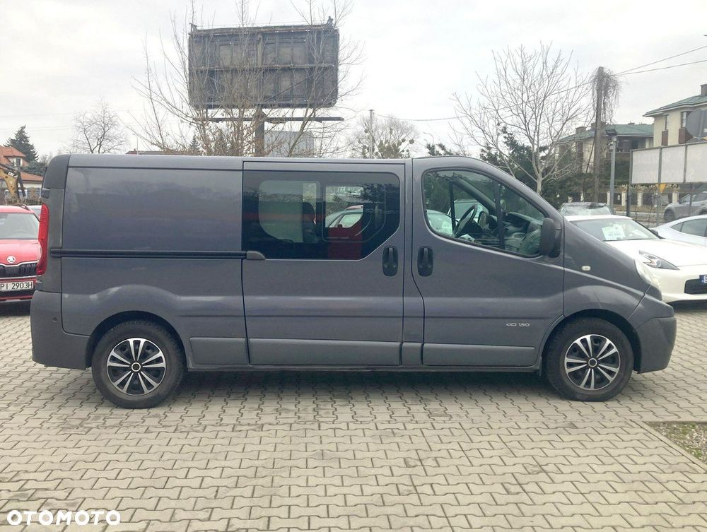 Renault Trafic - 8