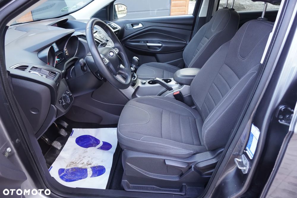 Ford Kuga 2.0 TDCi 4x4 Titanium - 16