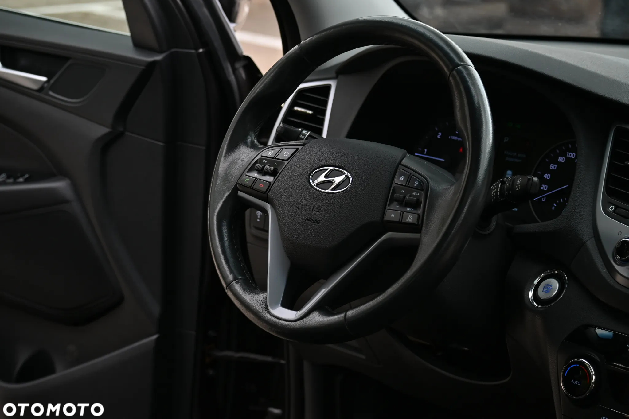 Hyundai Tucson blue 2.0 CRDi 4WD Premium - 21