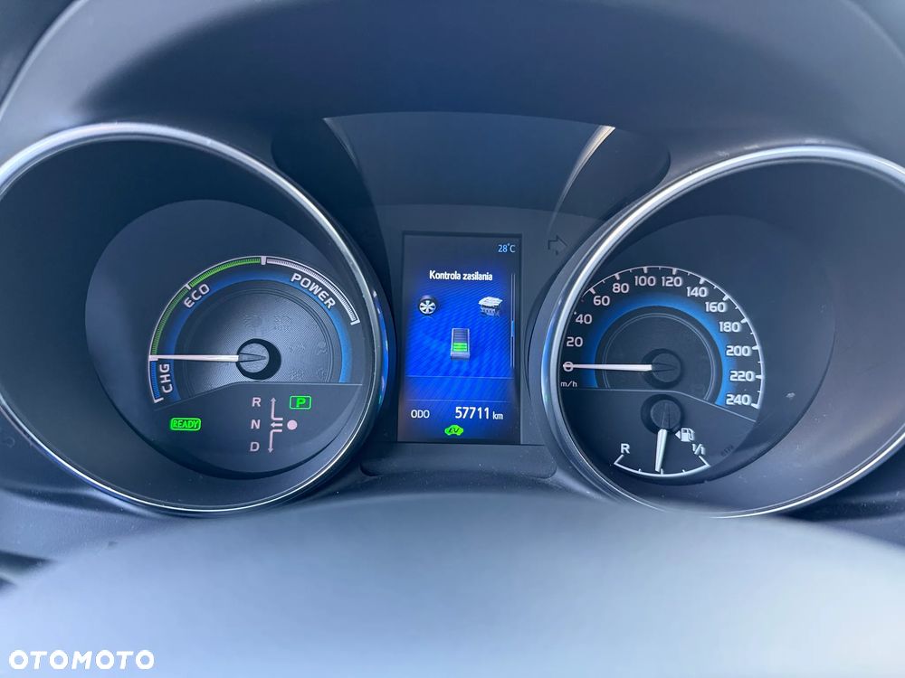 Toyota Auris 1.8 HSD Luna - 16