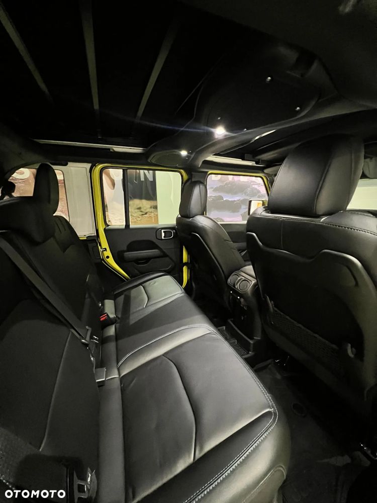 Jeep Wrangler Unlimited 2.0 Turbo PHEV 4xe Rubicon - 11