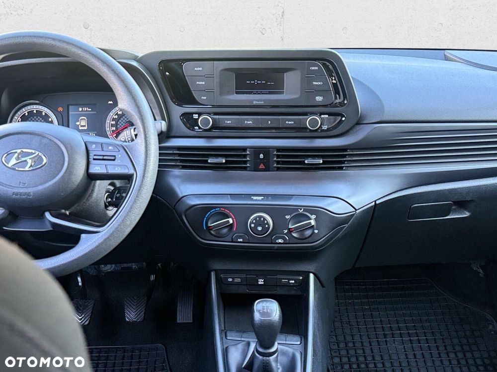 Hyundai i20 - 19