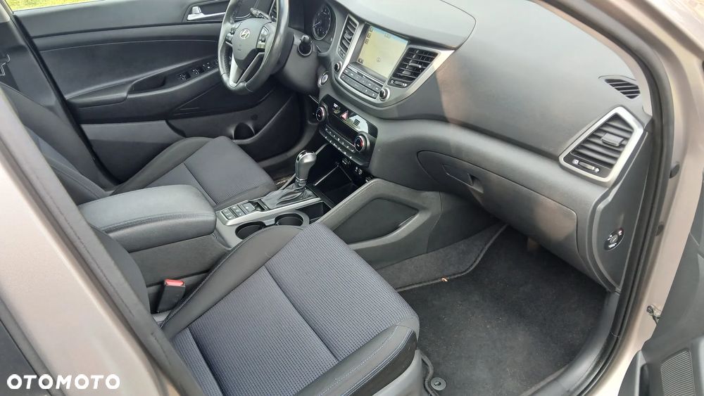 Hyundai Tucson 1.6 GDi 4WD DCT Premium - 24