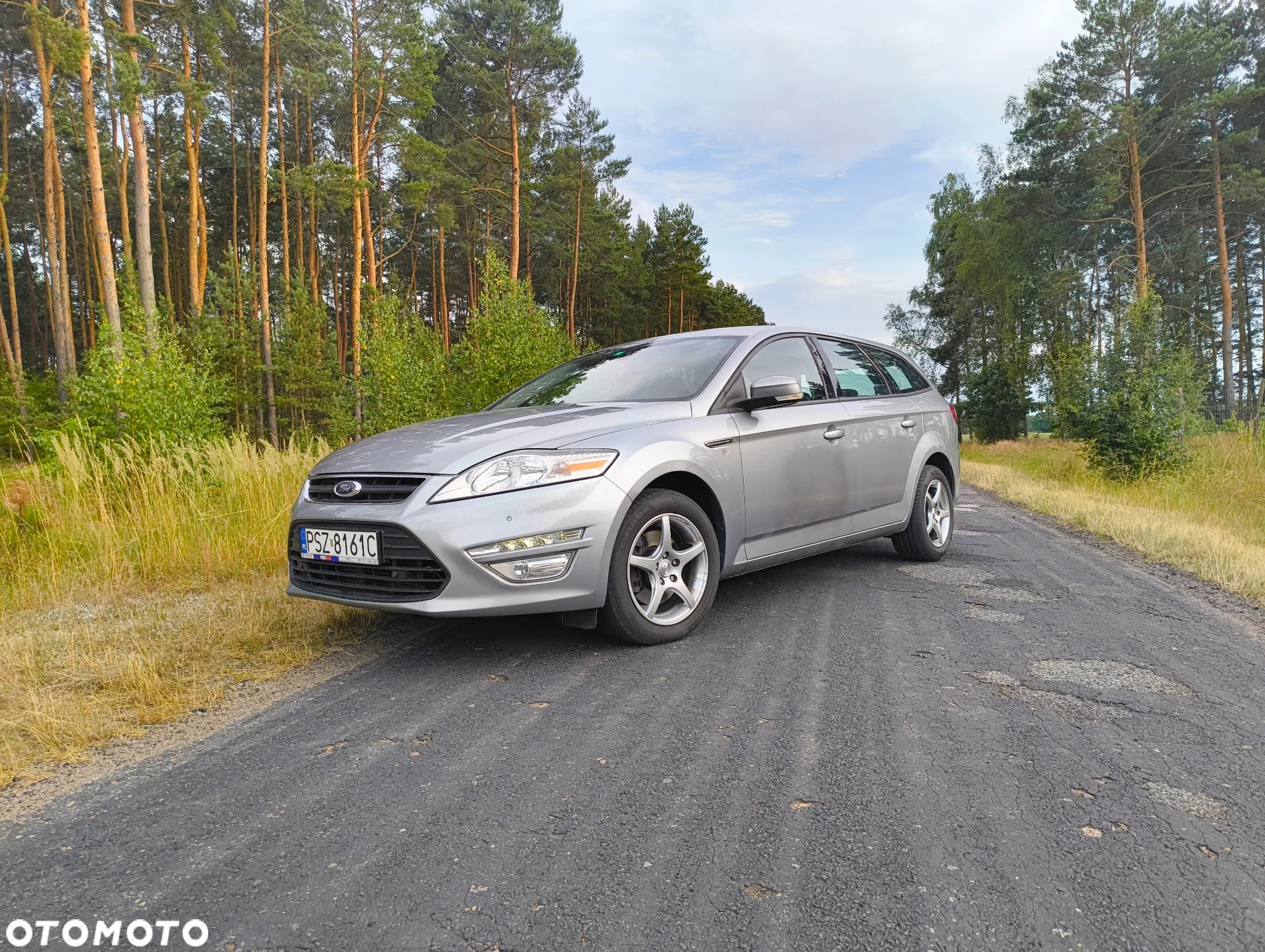Ford Mondeo 2.0 TDCi Ambiente - 14