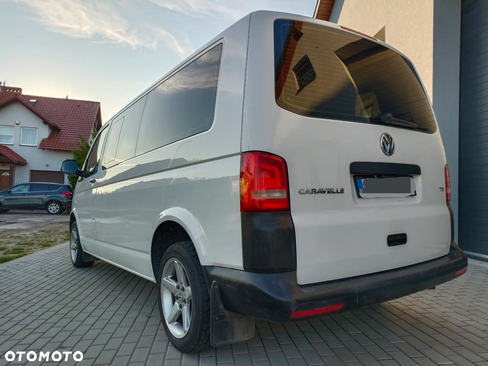 Volkswagen Caravelle - 7