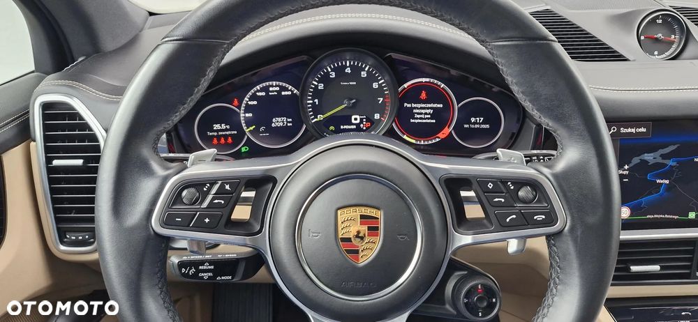 Porsche Cayenne E-Hybrid Platinum Edition - 16