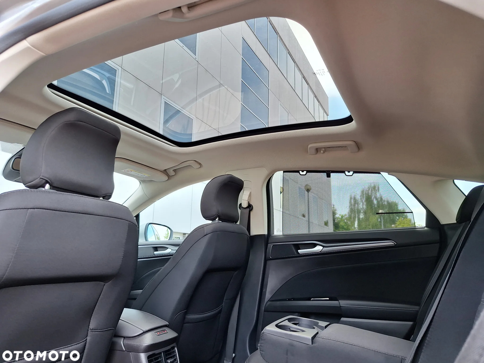 Ford Mondeo 2.0 EcoBlue Titanium - 25