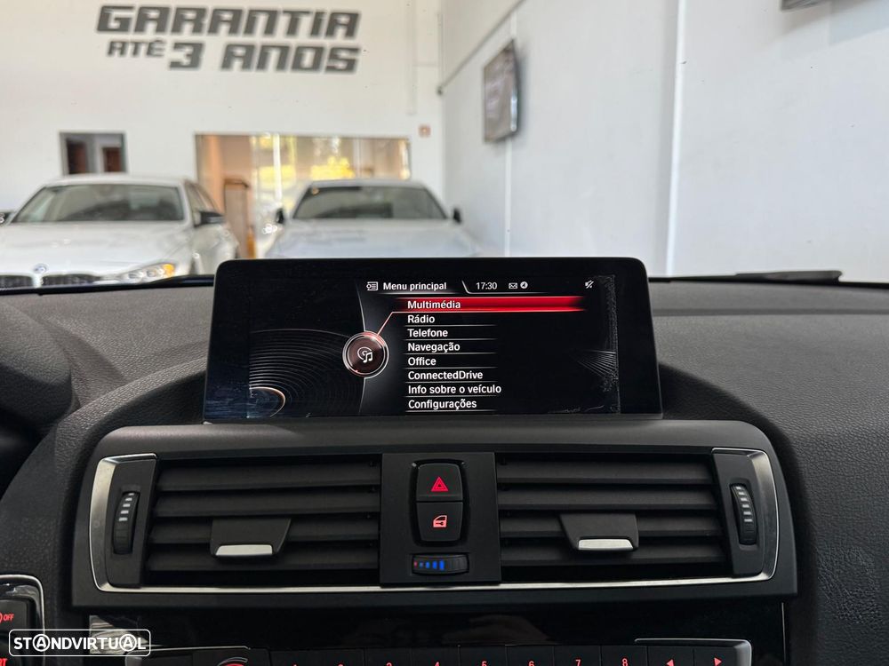 BMW 118 i Aut. M Sport - 18