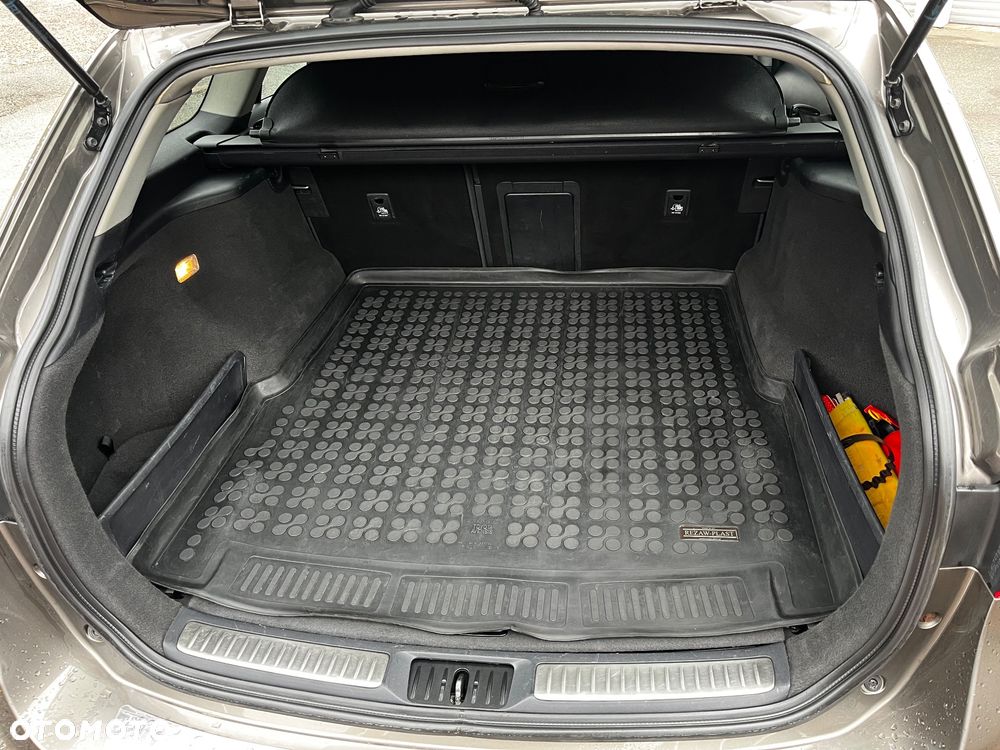 Toyota Avensis 2.0 Prestige MS - 5