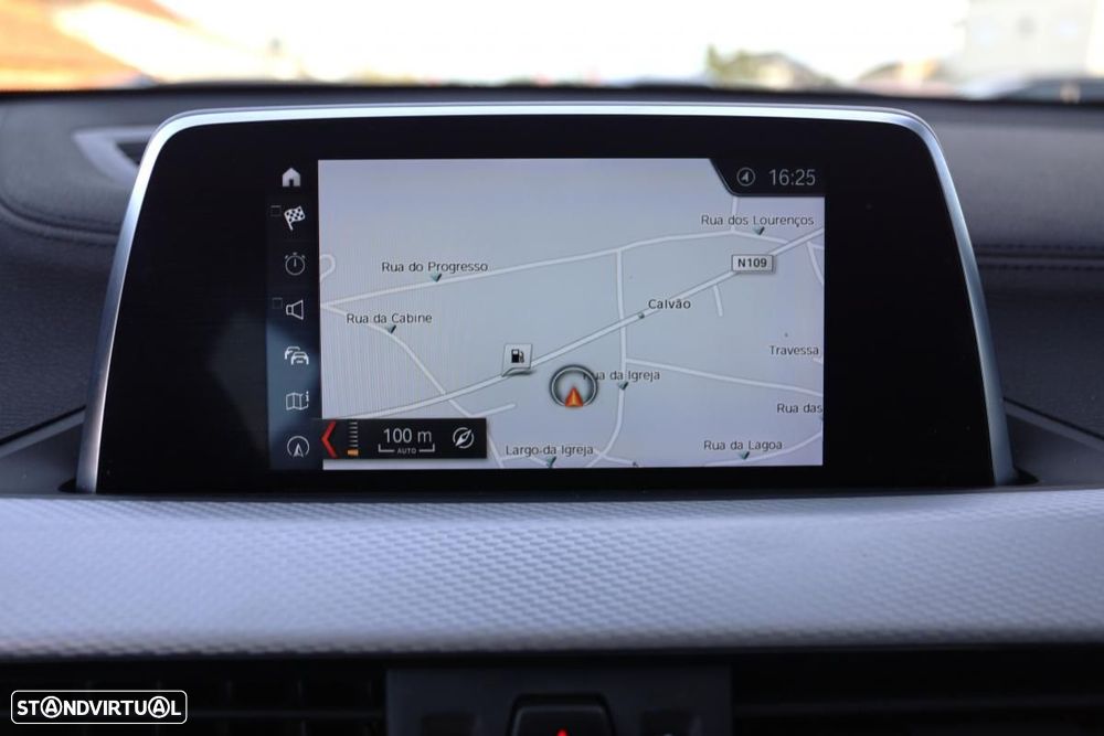 BMW X2 18 d sDrive Pack M - 12