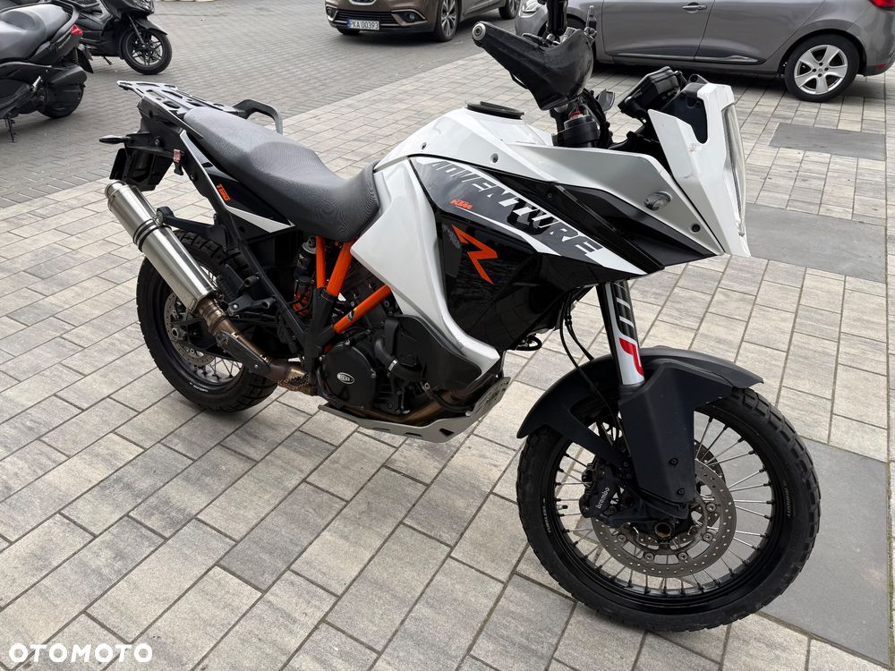 KTM Adventure - 16