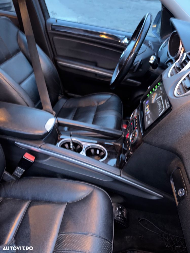 Mercedes-Benz ML 300 CDI BlueEfficiency Aut - 8