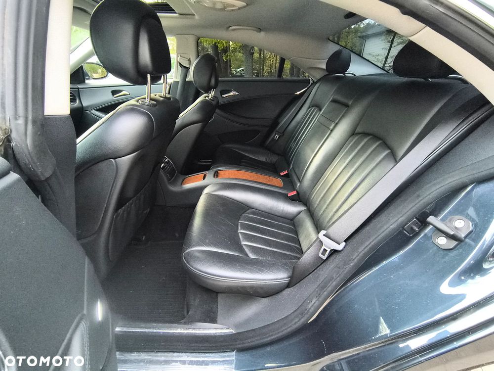 Mercedes-Benz CLS 350 7G-TRONIC - 8