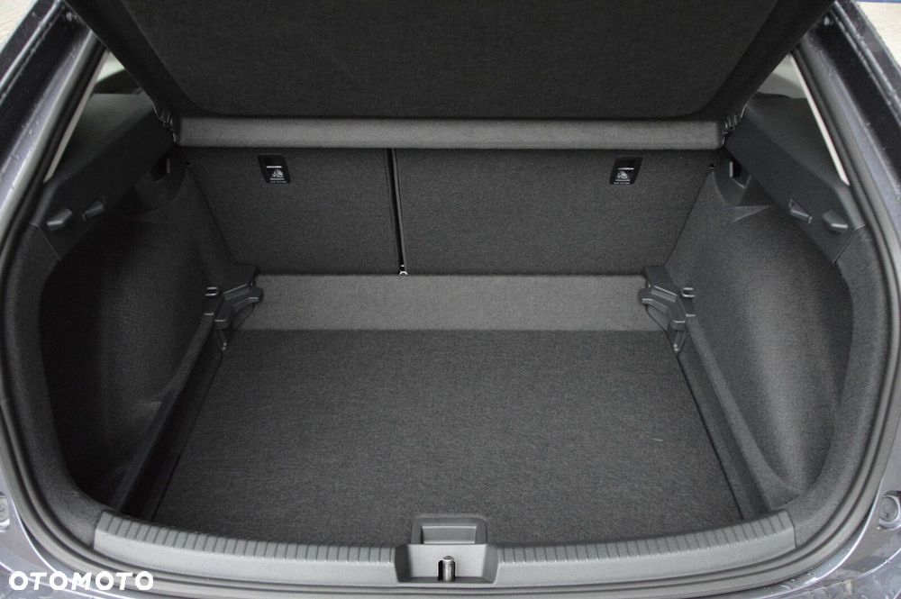 Volkswagen Taigo - 26