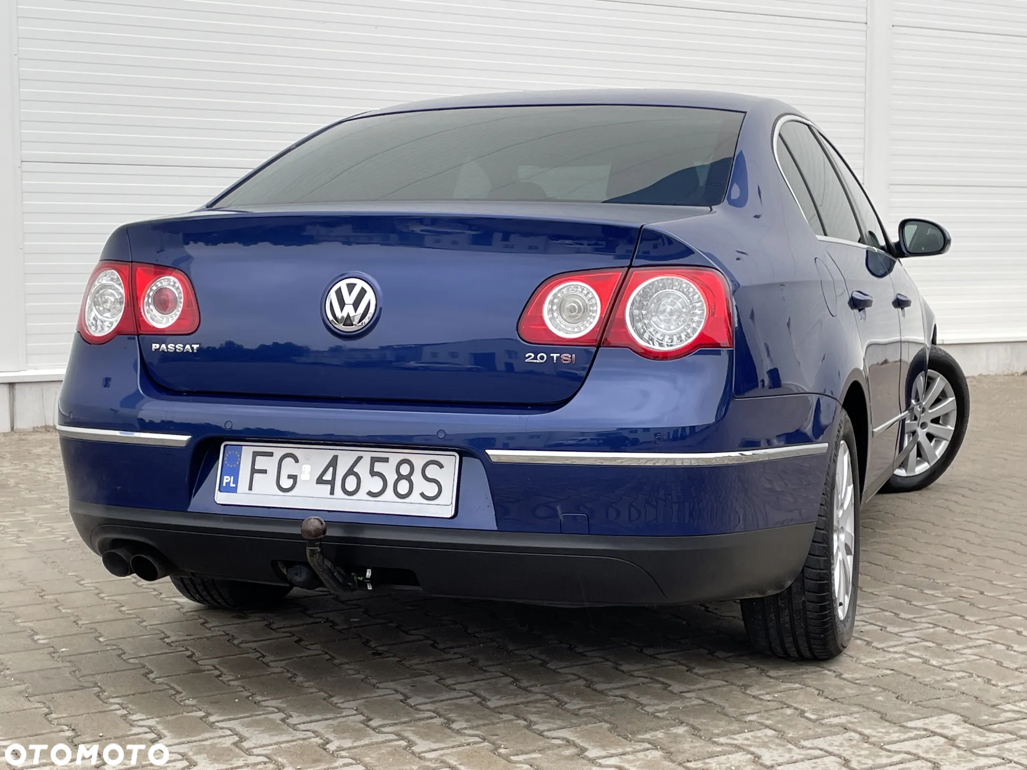 Volkswagen Passat 2.0 TSI Highline - 8